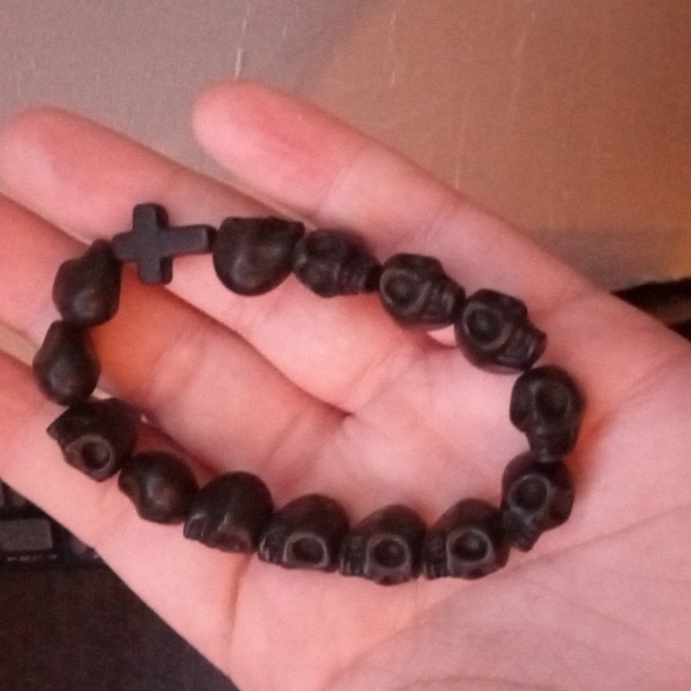 Skull bracelet